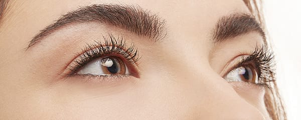 眼刺激性試験済み色素沈着成分フリー